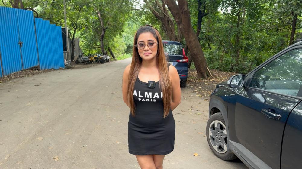tina-datta-was-spotted-in-the-city-looking-stylish-and-elegant
